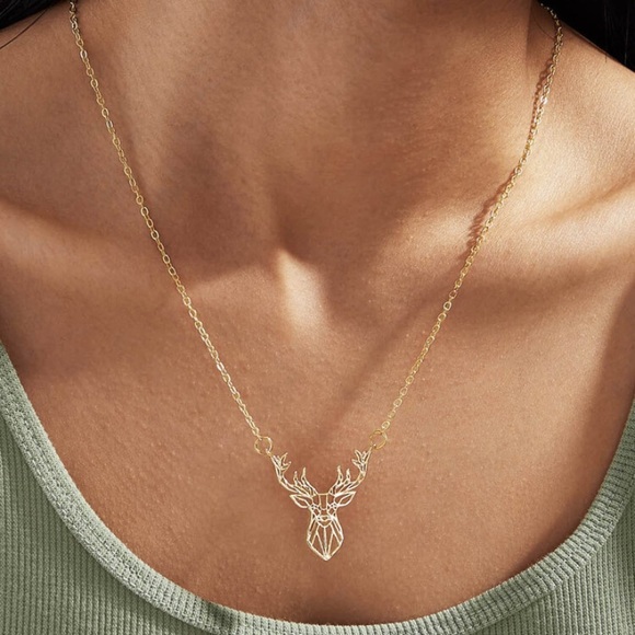 🌻 GOLD STAG PENDANT NECKLACE 🌻 - Picture 2 of 3